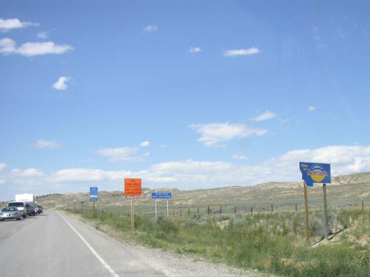 20030627-2213-Welcome-To-Montana (43K)