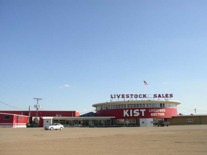 20030630-2468-ND-Bismarck-Livestock-Sales (39K)