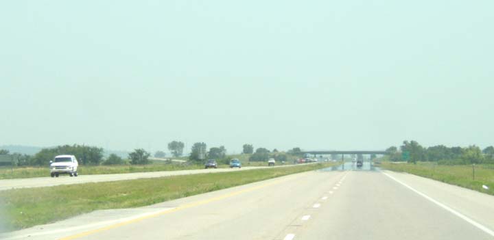 20030702-2578-I-29-Mirage (27K)